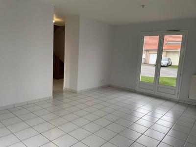 Maison - 94 m² - 4 pièces