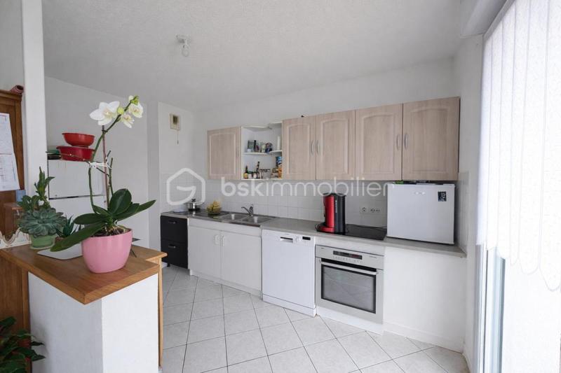 Appartement - 64 m² - 3 pièces