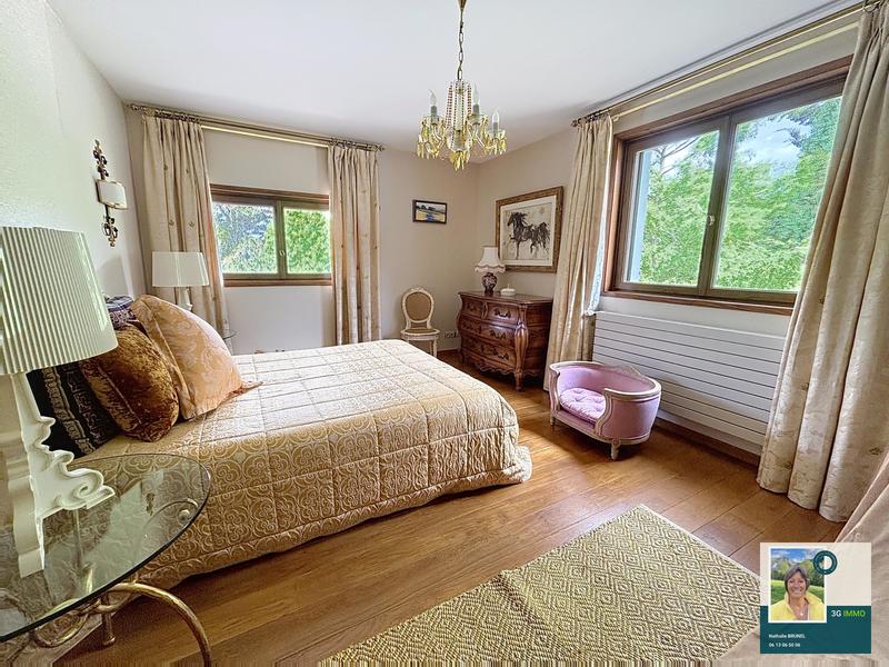 Villa - 410 m² - 24 pièces