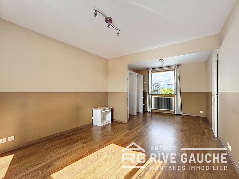 Maison ancienne - 258 m² - 8 pièces