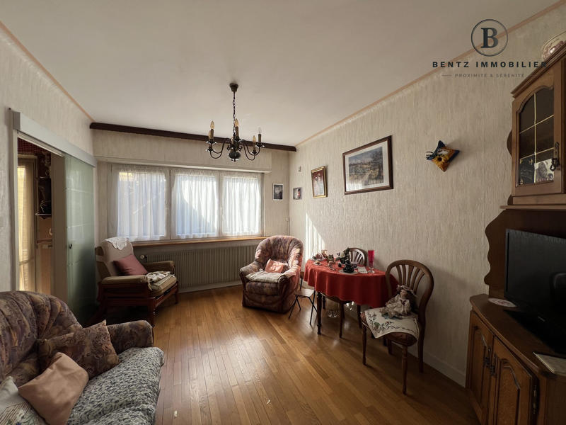 Maison - 98 m² - 6 pièces