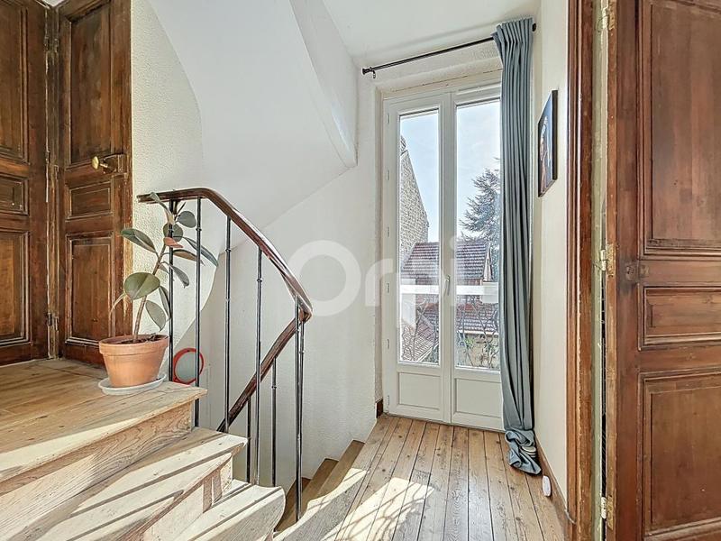 Maison - 100 m² - 5 pièces