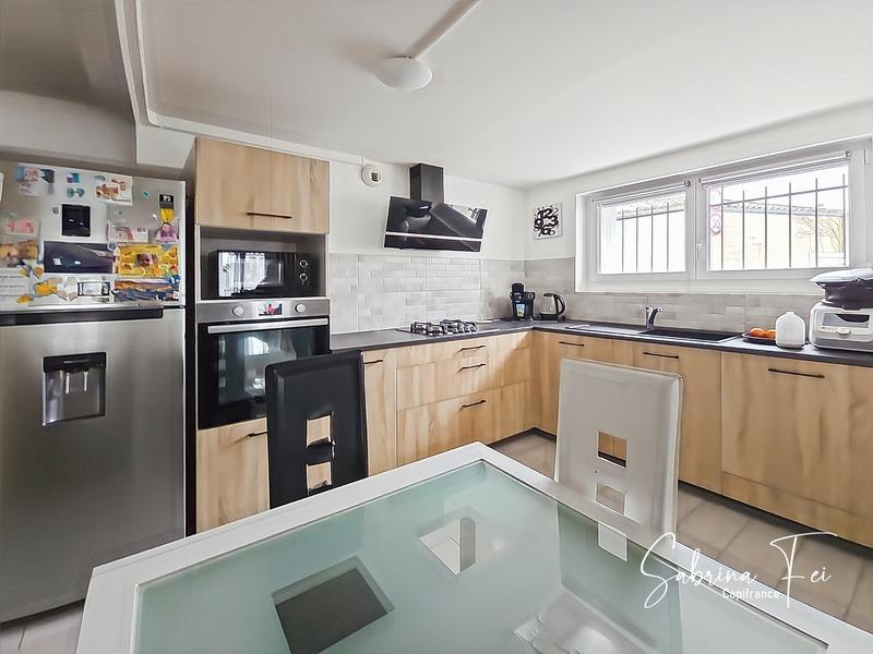 Maison de ville - 100 m² - 4 pièces