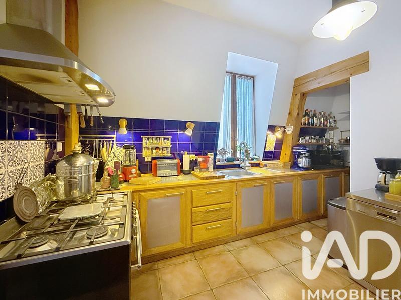 Appartement - 200 m² - 5 pièces