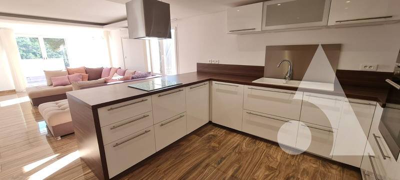 Villa - 160 m² - 6 pièces