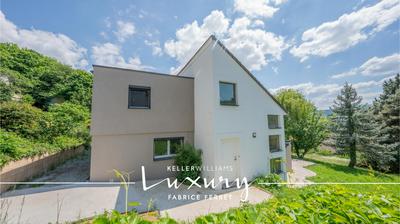 Maison - 172 m² - 6 pièces