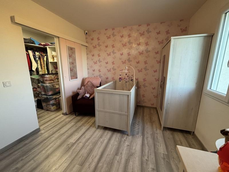 Pavillon - 180 m² - 6 pièces