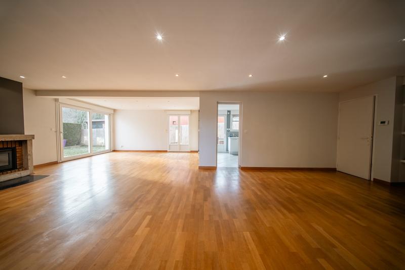 Maison - 163 m² - 5 pièces