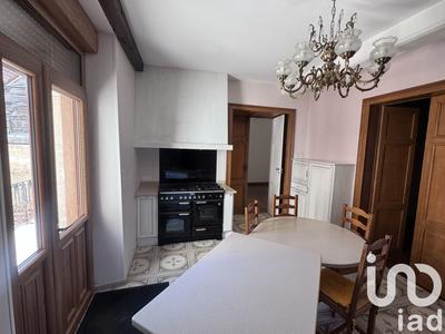 Maison de ville - 286 m² - 8 pièces