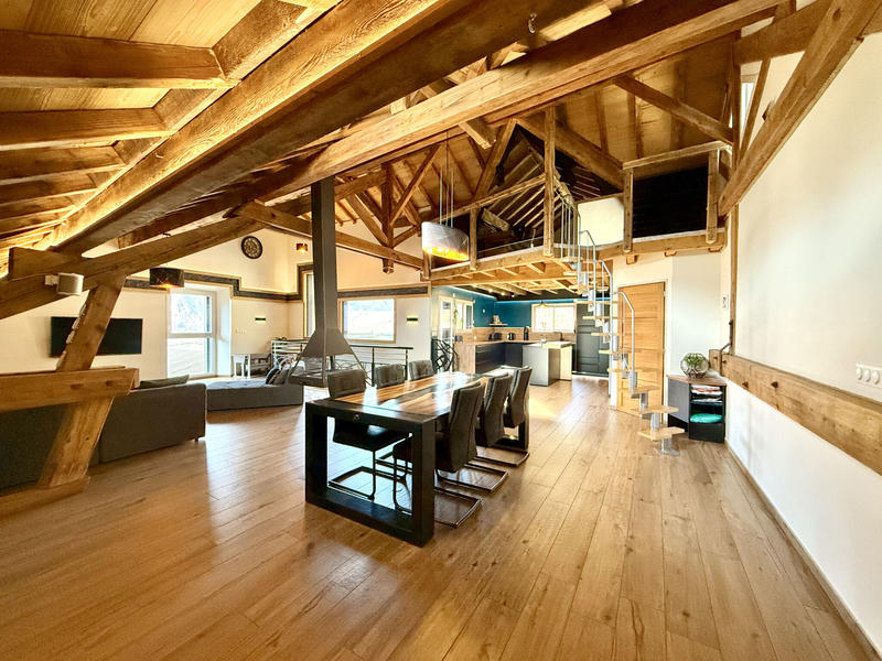 Maison - 185 m² - 5 pièces