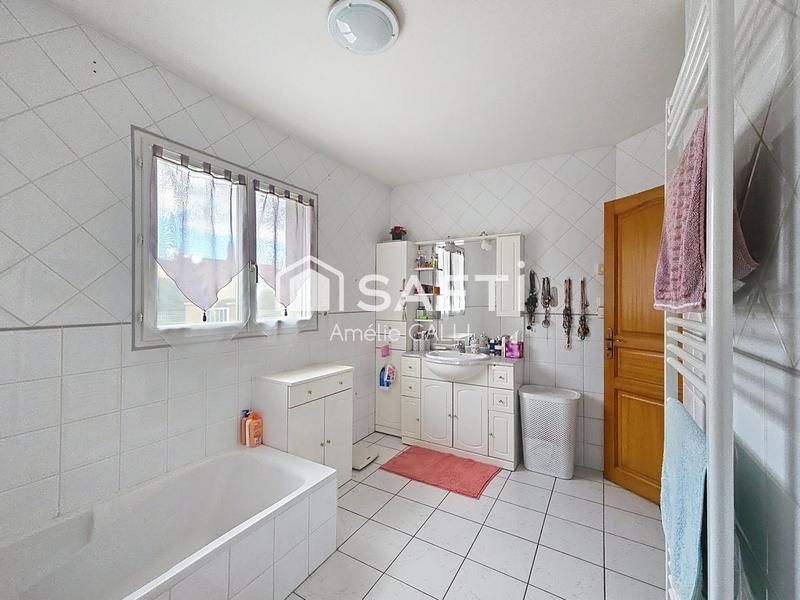 Maison - 109 m² - 4 pièces