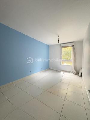 Studio - 28 m² - 1 pièce