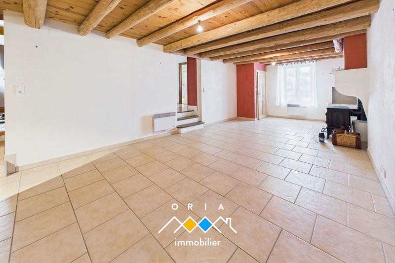 Maison - 235 m² - 10 pièces