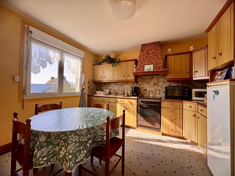 Maison - 96 m² - 5 pièces