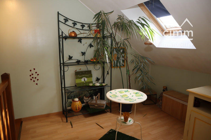 Maison traditionnelle - 109 m² - 5 pièces