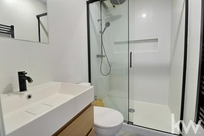 Loft - 151 m² - 5 pièces