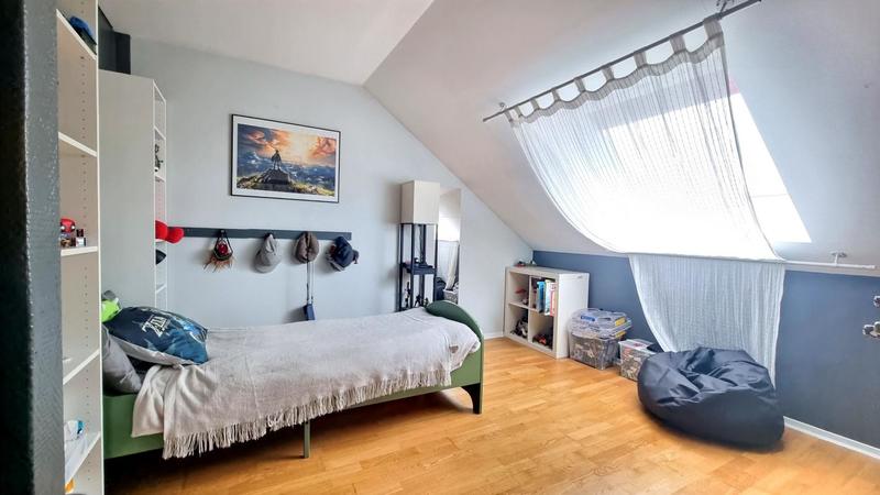 Maison - 171 m² - 7 pièces