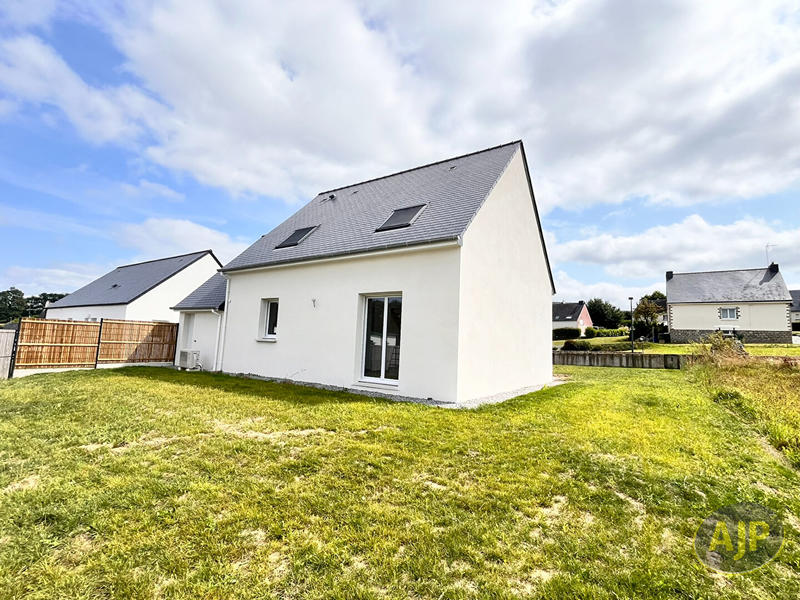 Maison - 101 m² - 5 pièces