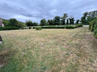 Terrain constructible - 1 206 m²