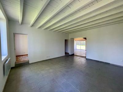 Maison - 162 m² - 9 pièces