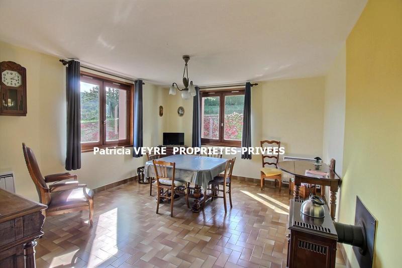 Maison - 138 m² - 7 pièces