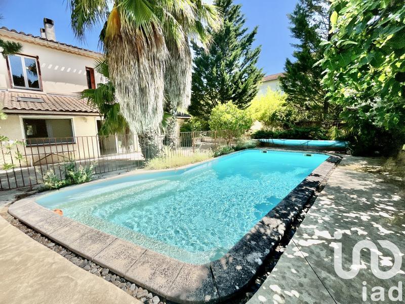 Maison de ville - 300 m² - 7 pièces