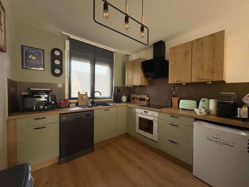 Maison traditionnelle - 86 m² - 5 pièces