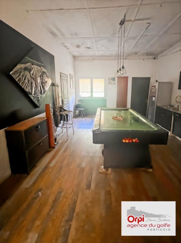 Appartement - 72 m² - 2 pièces