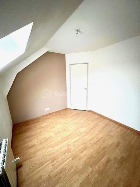 Maison - 91 m² - 4 pièces