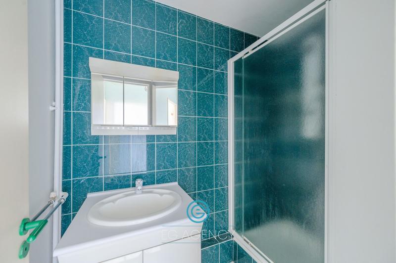 Appartement - 90 m² - 4 pièces