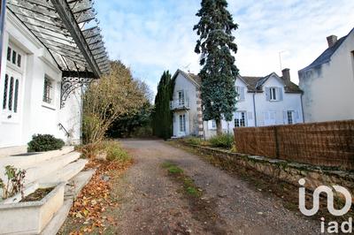 Maison - 435 m² - 15 pièces