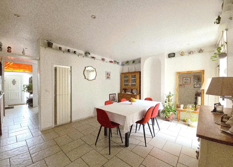 Maison - 147 m² - 5 pièces