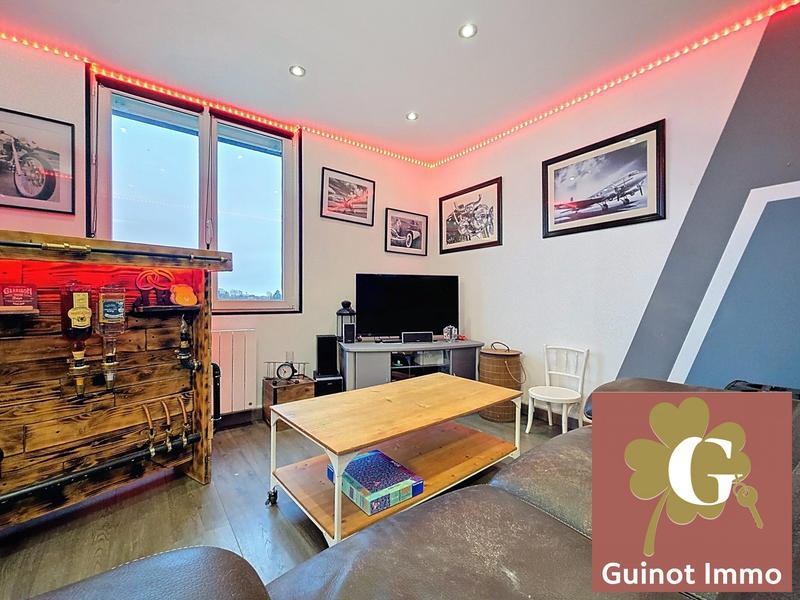 Maison - 100 m² - 4 pièces