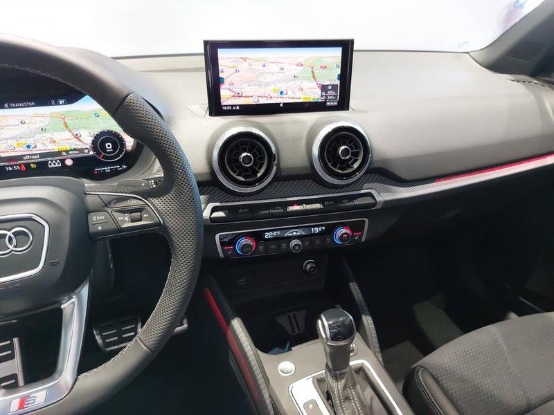 Audi Q2 35 Tfsi 150 s tronic 7 s line