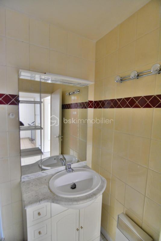 Studio - 25 m² - 2 pièces