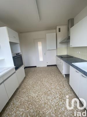 Appartement - 95 m² - 4 pièces