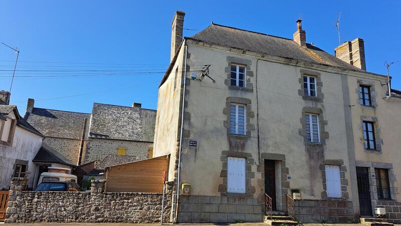 Maison - 100 m² - 5 pièces