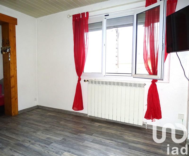 Maison - 98 m² - 5 pièces