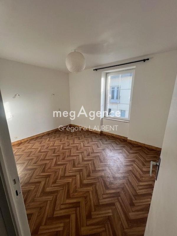 Maison - 122 m² - 5 pièces