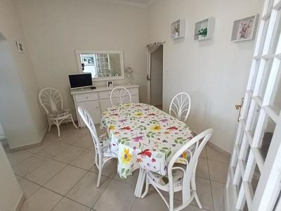 Maison - 311 m² - 8 pièces