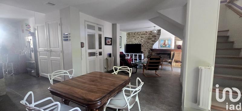 Maison de village - 250 m² - 8 pièces