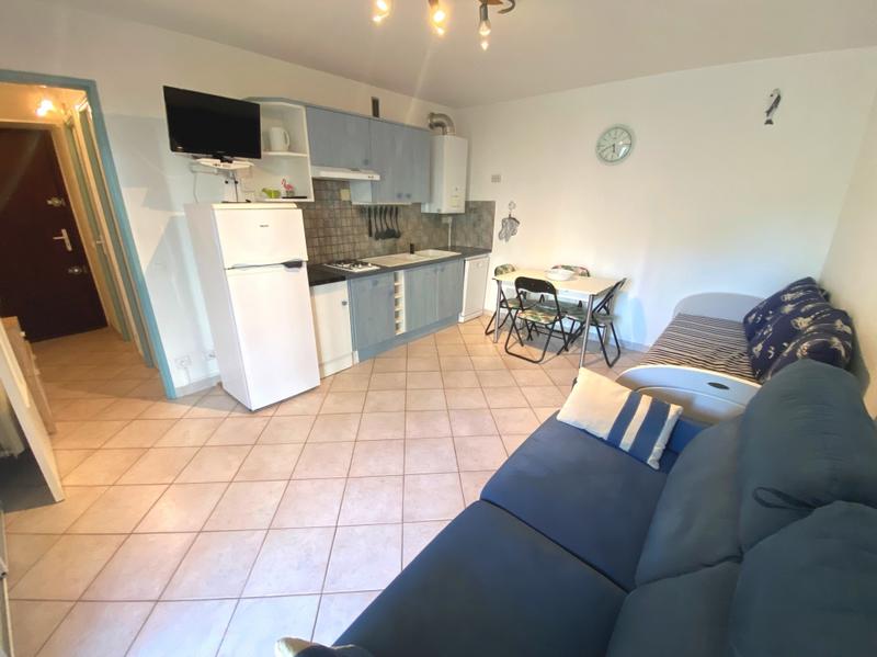 Studio - 24 m² - 1 pièce