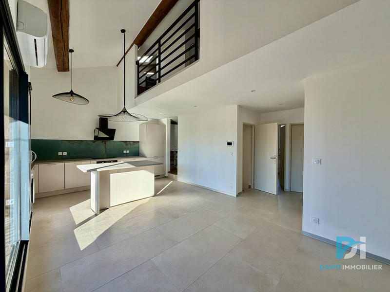 Appartement - 83 m² - 4 pièces