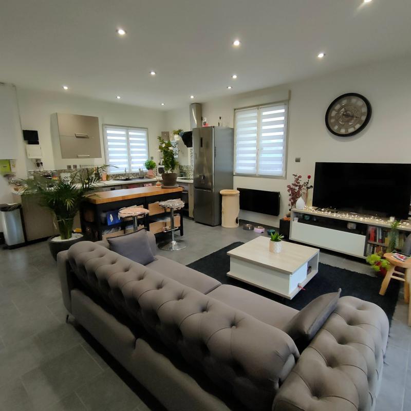 Maison - 65 m² - 3 pièces