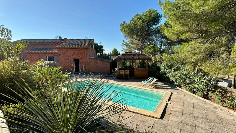 Maison - 160 m² - 7 pièces