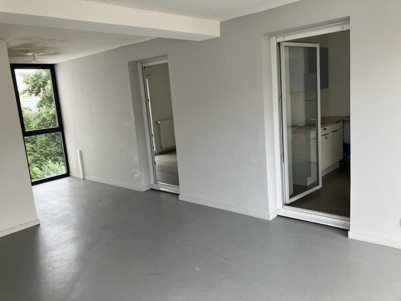 Appartement - 93 m² - 3 pièces