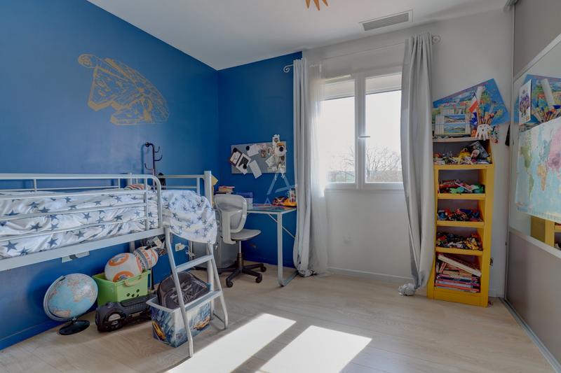 Maison - 174 m² - 7 pièces