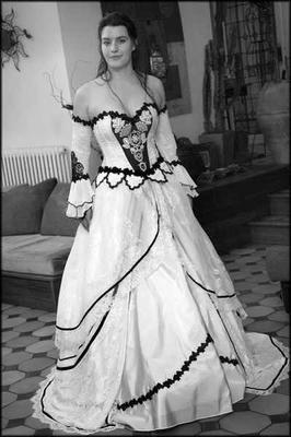 Lea Madeleine Couture