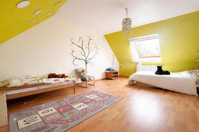 Maison - 130 m² - 7 pièces