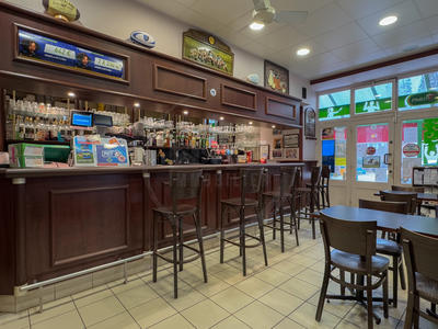 Fonds de commerce - Magasins - 100 m²